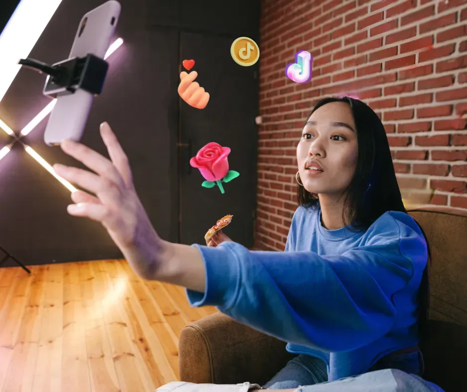 هدايا TikTok LIVE والأرباح: كيف يحصل المبدعون على مكافآتهم من المعجبين